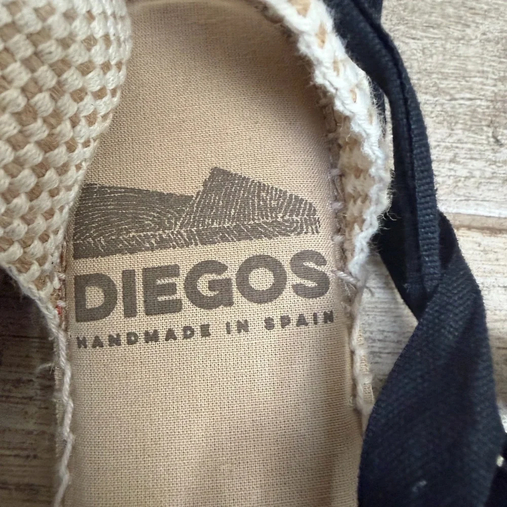NWT Diego’s Black Espadrille Flats